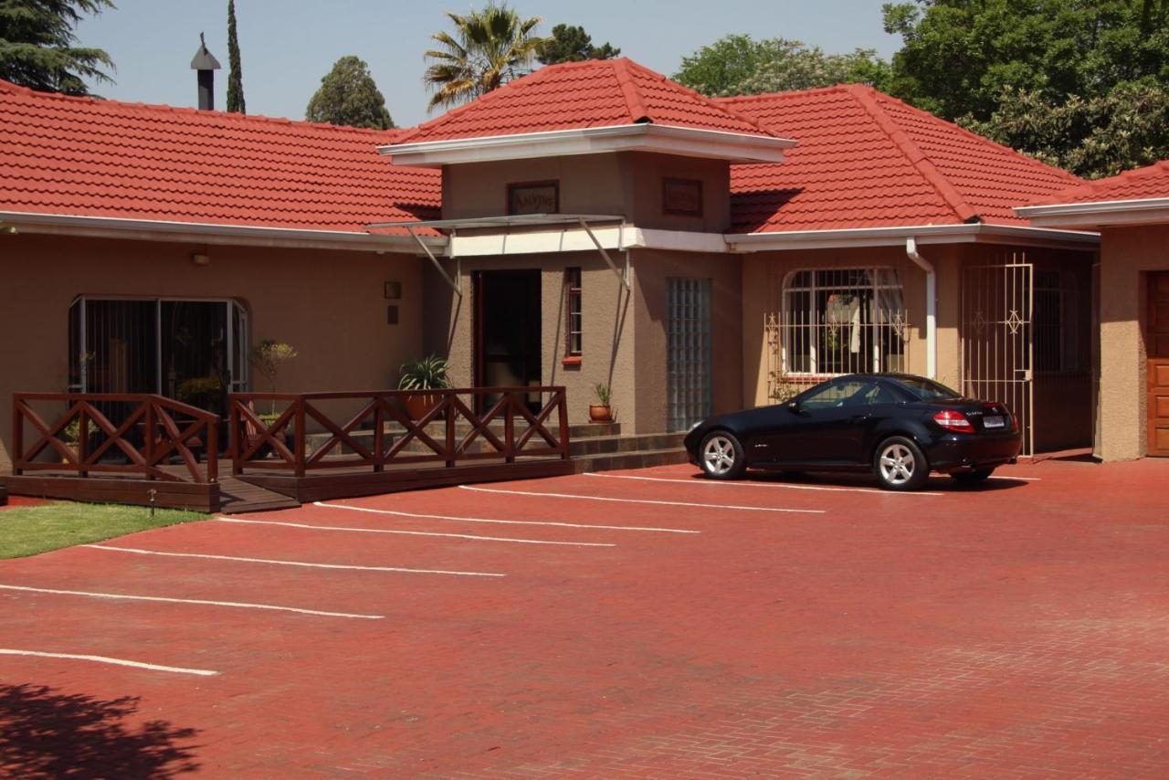 Aalwyns Guesthouse Vanderbijlpark Dış mekan fotoğraf